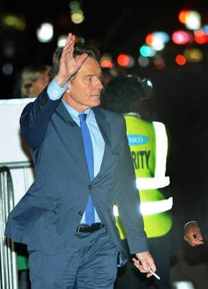 Bryan Cranston waves to fans as he arrives at the Toronto International Film Festival premiere of Wakefield at the Princess of Wales Theatre in Toronto, Canada on September 13, 2016.  TOR2016091326 CHRISTINExCHEW