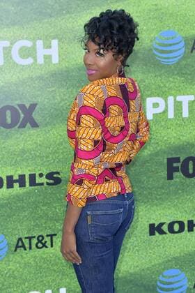 Gabrielle Dennis bei der Premiere der FOX TV-Serie Pitch auf dem West LA Little League Field. Los Angeles, 13.09.2016 Foto:xD.xStarbuckx xFuturexImage