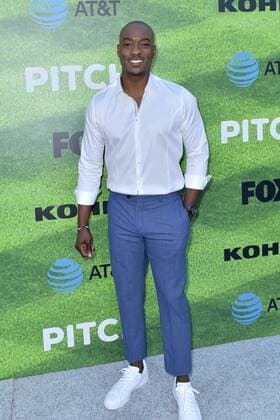 B.J. Britt bei der Premiere der FOX TV-Serie Pitch auf dem West LA Little League Field. Los Angeles, 13.09.2016 Foto:xD.xStarbuckx xFuturexImage