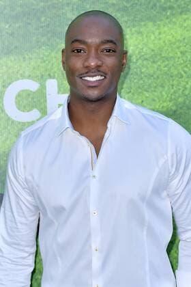 B.J. Britt bei der Premiere der FOX TV-Serie Pitch auf dem West LA Little League Field. Los Angeles, 13.09.2016 Foto:xD.xStarbuckx xFuturexImage