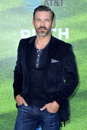 Eddie Cibrian bei der Premiere der FOX TV-Serie Pitch auf dem West LA Little League Field. Los Angeles, 13.09.2016 Foto:xD.xStarbuckx xFuturexImage