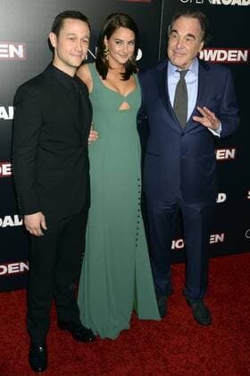Joseph Gordon-Levitt, Shailene Woodley und Oliver Stone bei der Premiere des Kinofilms Snowden im AMC Loews Lincoln Square. New York, 13.09.2016 Foto:xD.xVanxTinex xFuturexImage