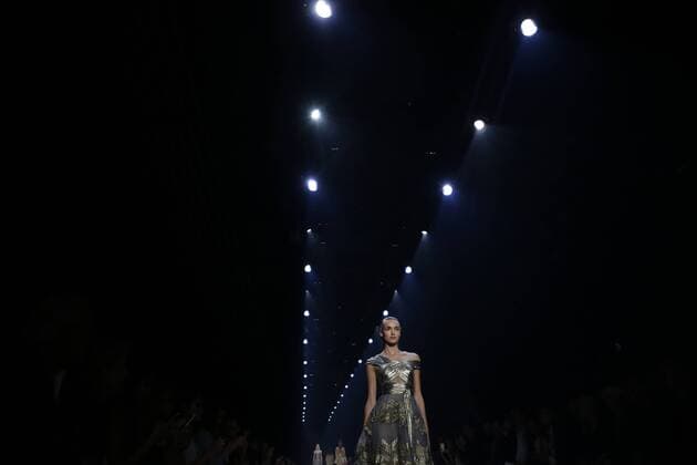 A model walks on the runway at the Marchesa Spring Summer fashion show during New York Fashion Week at The Dock, Skylight at Moynihan Station on September 14, 2016 in New York City.  NYP20160914137 JOHNxANGELILLO