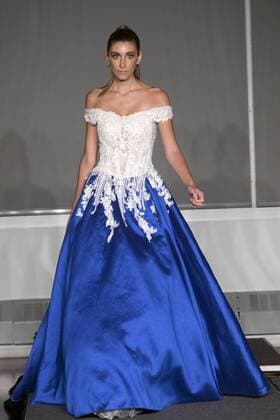 Models present creations of the collection of the Costa Rican designer Henry Picado, in New York, US, on 14 September 2016. Fashion show of the designer Henry Picado !ACHTUNG: NUR REDAKTIONELLE NUTZUNG!  NUE01 20160915-636095166755548200
