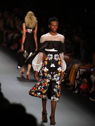 (160914) -- NEW YORK, Sept. 14, 2016 -- Models display creations of Bibhu Mohapatra 2017 Spring Summer collection during the New York Fashion Week in New York, the United States, on Sept. 14, 2016. ) U.S.-NEW YORK-FASHION-BIBHU MOHAPATRA QinxLang 