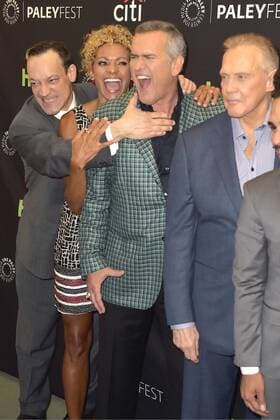 Ted Raimi, Michelle Hurd, Bruce Campbell und Lee Majors beim Screening der TV-Serie Ash vs. Evil Dead bei den 10. PaleyFest Herbst TV Previews im Paley Center for Media. Beverly Hills, 14.09.2016 Foto:xD.xStarbuckx xFuturexImage