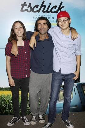 Tristan Goebel, Fatih Akin und Anand Batbileg bei der Premiere des Kinofilms Tschick im Abaton Kino. Hamburg, 14.09.2016 Foto:xgbrcix xFuturexImage