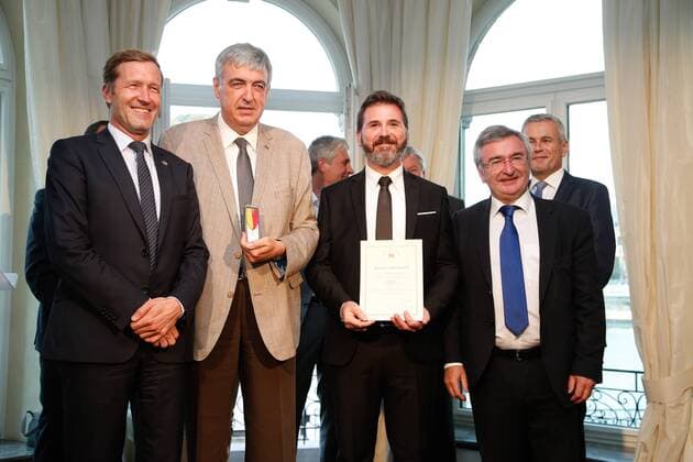Preisverleihung Merites Wallons in Namur Walloon Minister President Paul Magnette, Elie Deblire (Idelux), Fabian Collard (Idelux) and Walloon Minister of Agriculture, Nature, Rurality, Tourism and Sports Infrastructure Rene Collin pictured during the award ceremony for the sixth edition of the Merites Wallons by the Walloon Government at the Elysette, in Jambes, Namur, Thursday 15 September 2016.  BRUNOxFAHY 04932333