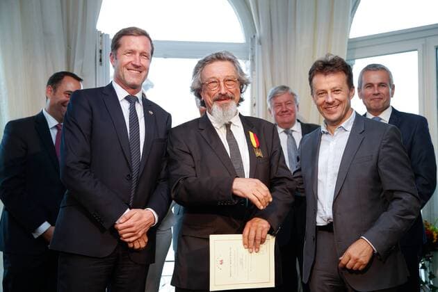 Preisverleihung Merites Wallons in Namur Walloon Minister President Paul Magnette, Outgoing director of Mac s Laurent Busine and Walloon Minister of Environment, Animal Welfare, Spatial Planning, Airports and Mobility Carlo Di Antonio pictured during the award ceremony for the sixth edition of the Merites Wallons by the Walloon Government at the Elysette, in Jambes, Namur, Thursday 15 September 2016.  BRUNOxFAHY 04932362