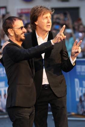 . 15 09 2016. London, United Kingdom. Sir Paul McCartney and Ringo Starr arriving at The Beatles Eight Days A Week: The Touring Years world premiere in London.  xStephenxLockx xi-Imagesx IIM-13452-0035