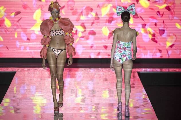 Models bei der Andres Sarda Fashion Show auf der Mercedes-Benz Fashion Week Madrid Spring Summer 2017. Madrid, 16.09.2016 Andres Sarda Models  Foto:xDyDxFotografosx xFuturexImage