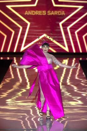 Rossy de Palma bei der Andres Sarda Fashion Show auf der Mercedes-Benz Fashion Week Madrid Spring Summer 2017. Madrid, 16.09.2016 Rossy de Palma  Foto:xDyDxFotografosx xFuturexImage