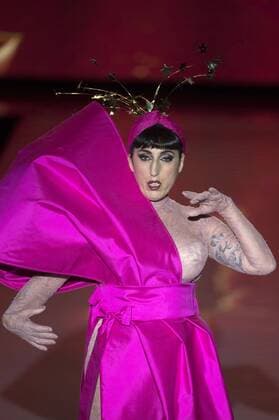 Rossy de Palma bei der Andres Sarda Fashion Show auf der Mercedes-Benz Fashion Week Madrid Spring Summer 2017. Madrid, 16.09.2016 Rossy de Palma  Foto:xDyDxFotografosx xFuturexImage