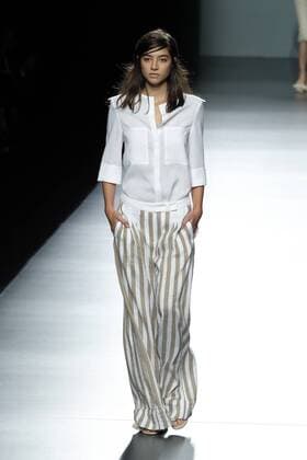 September 16, 2016 - Madrid, Spain - A model walks during Angel Schlesser Fashion Show at Madrid Fashion Week Spring Summer 2017 18 at Ifema, on September 16, 2016, in Madrid, Spain. Madrid Spain  - ZUMAn230