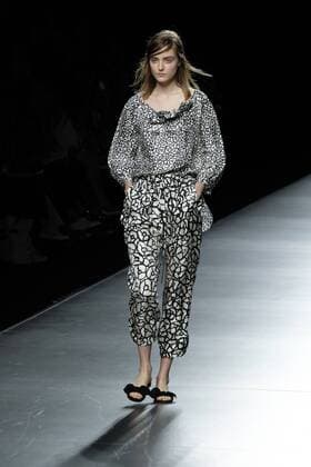 September 16, 2016 - Madrid, Spain - A model walks during Angel Schlesser Fashion Show at Madrid Fashion Week Spring Summer 2017 18 at Ifema, on September 16, 2016, in Madrid, Spain. Madrid Spain  - ZUMAn230