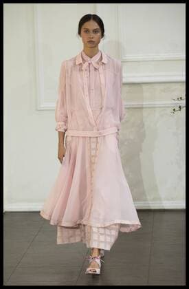 . 16 09 2016. London, United Kingdom. Bora Aksu show at London Fashion Week Spring Summer 2017.  xStephenxLockx xi-Imagesx IIM-13458-0038