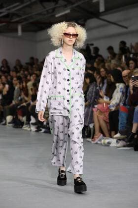 . 16 09 2016. London, United Kingdom. Ashley Williams show at London Fashion Week Spring summer 2017.  xStephenxLockx xi-Imagesx IIM-13460-0016