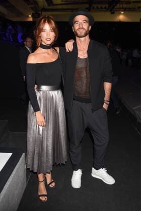 Juana Acosta y Alfonso Bassave en el front row del desfile Moises Nieto Manemane de la Mercedes Benz Fashion Week Madrid. 588 Diego Puerta Cordon Press Juana Acosta and Alfonso Bassave at the front row of Moises Nieto Manemane s fashion show at Mercedes Benz Fashion Week Madrid. Cordon Press  DiegoxPuerta