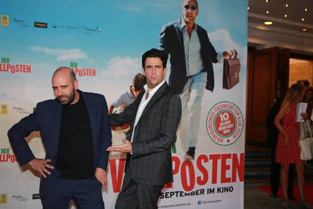 Berlin: Cinema Premiere Der Vollposten Cinema Premiere Der Vollposten in the Delphi Filmpalast in Berlin Kantstrasse. Release date is September 22, 2016. The photo shows the actor Bastian Pastewka and actor Checco Zalone  SimonexKuhlmey