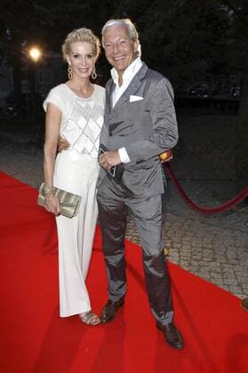 Jo Groebel mit Gattin Gritt Weiss bei der Premiere des Kinofilms Der Vollposten Quo vado? im Delphi Filmpalast. Berlin, 16.09.2016 Foto:xS.xGabschx xFuturexImage