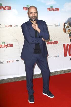 Checco Zalone bei der Premiere des Kinofilms Der Vollposten Quo vado? im Delphi Filmpalast. Berlin, 16.09.2016 Foto:xS.xGabschx xFuturexImage