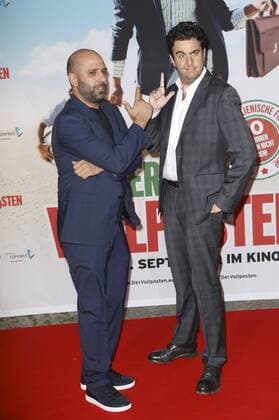 Checco Zalone und Bastian Pastewka bei der Premiere des Kinofilms Der Vollposten Quo vado? im Delphi Filmpalast. Berlin, 16.09.2016 Foto:xS.xGabschx xFuturexImage