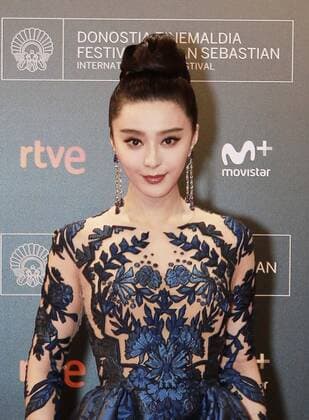 SAN SEBASTIAN, SPAIN - SEPTEMBER 16: Chinese actress Fan Bingbing attends La Fille De Brest premiere during 64th San Sebastian Film Festival at Kursaal on September 16, 2016 in San Sebastian, Spain.  CFP492169333