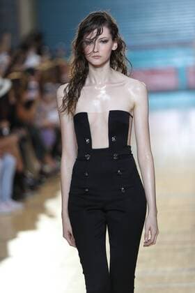 . 17 09 2016. London, United Kingdom. Julien Macdonald show at London Fashion Week Spring Summer 2017.  xStephenxLockx xi-Imagesx IIM-13463-0026
