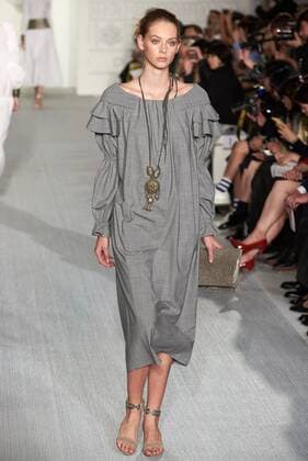 September 17, 2016 - London, United Kingdom - A model walks the runway at the DAKS designed by Filippo Scuffi show during London Fashion Week Spring Summer collections 2017 on September 16, 2016 in London, United Kingdom. London United Kingdom  - ZUMAn230