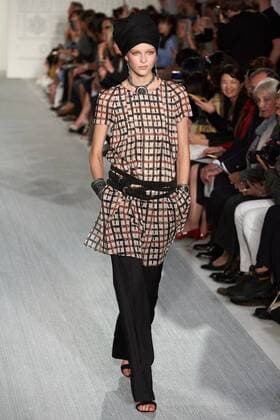 September 17, 2016 - London, United Kingdom - A model walks the runway at the DAKS designed by Filippo Scuffi show during London Fashion Week Spring Summer collections 2017 on September 16, 2016 in London, United Kingdom. London United Kingdom  - ZUMAn230