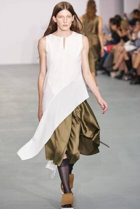 September 17, 2016 - London, United Kingdom - A model walks the runway at the Eudon Choi show during London Fashion Week Spring Summer collections 2016 2017 on September 16, 2016 in London, United Kingdom. London United Kingdom  - ZUMAn230