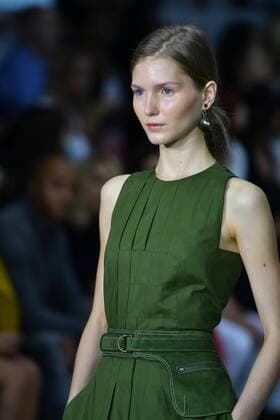 UK: LFW Jasper Conran collection A Model walks the Jasper Conran Spring Summer 17 Collection runway show during London Fashion Week. FOR EDITORIAL USE ONLY.Pacific Press Agency  HughxPeterswald