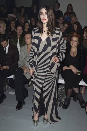 September 17, 2016 - London, London, UK - FRANCES BEAN COBAIN attends the GARETH PUGH Spring Summer 2017 show. Models, buyers, celebrities and the stylish descend upon London Fashion Week for the Spring Summer 2017 clothes collection shows. London, UK. London UK  - ZUMAl94_