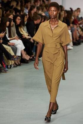 September 17, 2016 - London, England, United Kingdom - A Model presents creations by designer Barbara Casasola during the 2017 Spring Summer catwalk show at London Fashion Week in London on September 17, 2016. London United Kingdom  - ZUMAn230