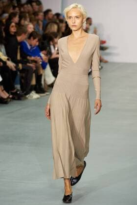 September 17, 2016 - London, England, United Kingdom - A Model presents creations by designer Barbara Casasola during the 2017 Spring Summer catwalk show at London Fashion Week in London on September 17, 2016. London United Kingdom  - ZUMAn230