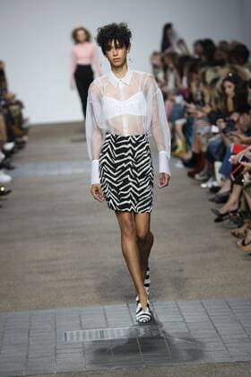 . 18 09 2016. London, United Kingdom. Topshop Unique show at London Fashion Week Spring Summer 2017.  xStephenxLockx xi-Imagesx IIM-13467-0008