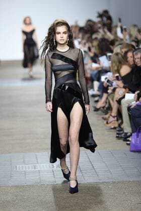 . 18 09 2016. London, United Kingdom. Topshop Unique show at London Fashion Week Spring Summer 2017.  xStephenxLockx xi-Imagesx IIM-13467-0010
