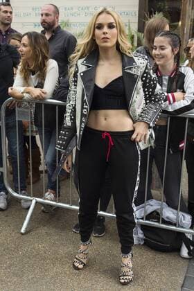 September 18, 2016 - London, London, UK - TALLIA STORM attends the TOP SHOP UNIQUE Spring Summer 2017 show. Models, buyers, celebrities and the stylish descend upon London Fashion Week for the Spring Summer 2017 clothes collection shows. London, UK. London UK  - ZUMAl94_
