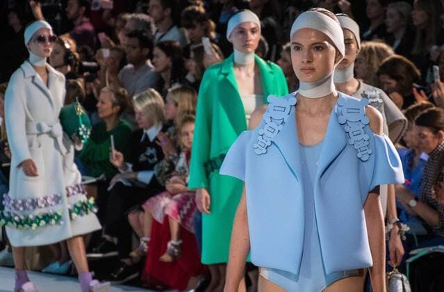 UK: Anya Hindmarsh The Anya Hindmarsh Spring Summer 2017 collection runway show during London Fashion Week in United Kingdom.  HughxPeterswald