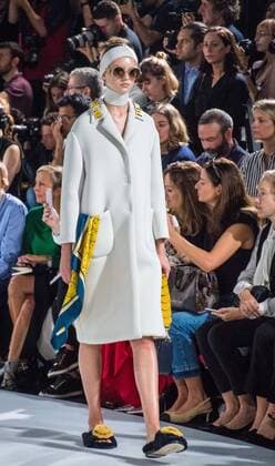 UK: Anya Hindmarsh The Anya Hindmarsh Spring Summer 2017 collection runway show during London Fashion Week in United Kingdom.  HughxPeterswald