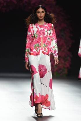 Desfile de Juana Martin en Mercedes Benz Fashion Week Madrid. 588 DiegoxPuerta Cordon Press Juana Martin s fashion show at Mercedes Benz Fashion Week Madrid. Cordon Press  DiegoxPuerta