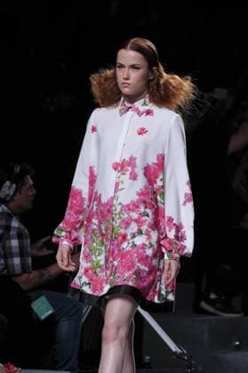September 18, 2016 - Madrid, Spain - A model walks on the runway at Juana MartoÂ­n Fashion Show at Madrid Fashion Week Spring Summer 2017 18 at Ifema, on September 18, 2016, in Madrid, Spain Madrid Spain  - ZUMAn230