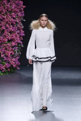 September 18, 2016 - Madrid, Spain - A model walks on the runway at Juana MartoÂ­n Fashion Show at Madrid Fashion Week Spring Summer 2017 18 at Ifema, on September 18, 2016, in Madrid, Spain Madrid Spain  - ZUMAn230