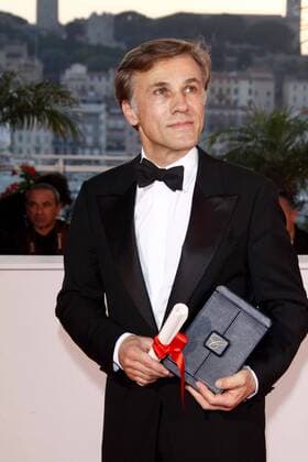 Best actor winner CHRISTOPH WALTZ poses at the winner s photocall on closing night of the 2009 Cannes Film Festival at Palais des Festivals Cannes, France on may 24th, 2008.Photo by Alec Michael-Globe Photos.K61883AM.K61883AM - ZUMAmm4_