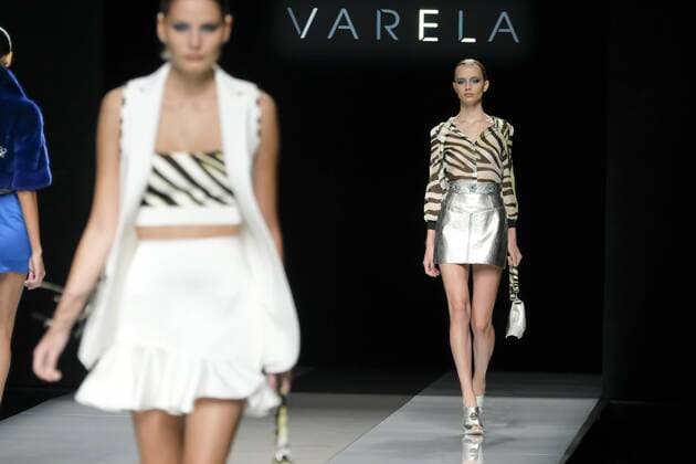 September 19, 2016 - Madrid, Madrid, Spain - A model walks on the runway at the Felipe Varela show during Mercedes-Benz Fashion Week Madrid Spring Summer 2017 at Ifema on September 19, 2016 in Madrid, Spain. Madrid Spain  - ZUMAn230