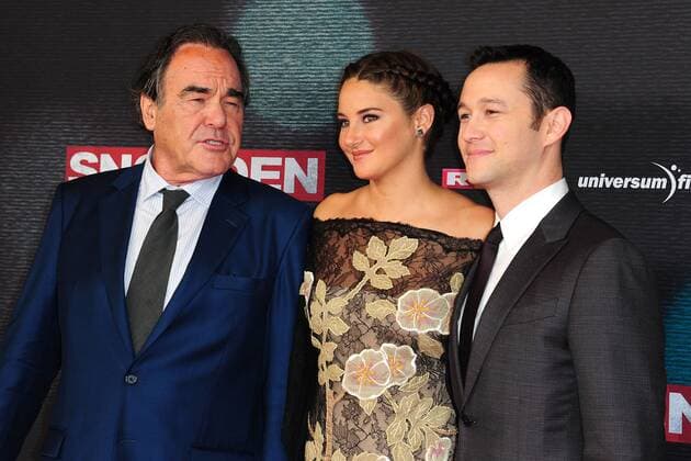 Oliver Stone, Shailene Woodley und Joseph Gordon-Levitt bei der Snowden Filmpremiere am 19.09.2016 in München Snowden Kino Premiere in Muenchen 2016 
