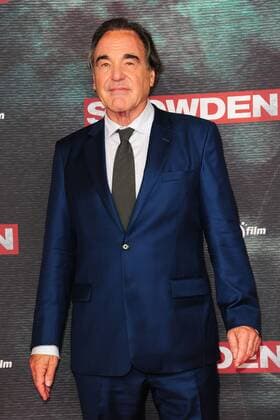 Oliver Stone bei der Snowden Filmpremiere am 19.09.2016 in München Snowden Kino Premiere in Muenchen 2016 