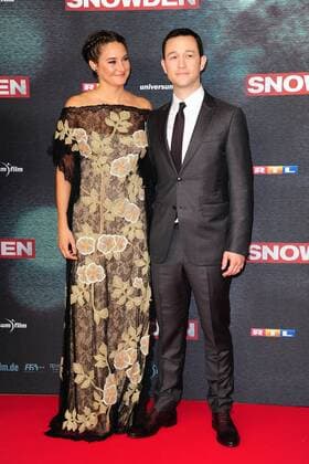 Bilder des Tages Shailene Woodley und Joseph Gordon-Levitt bei der Snowden Filmpremiere am 19.09.2016 in München Snowden Kino Premiere in Muenchen 2016 