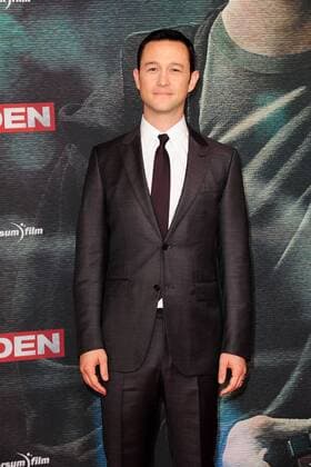 Joseph Gordon-Levitt bei der Snowden Filmpremiere am 19.09.2016 in München Snowden Kino Premiere in Muenchen 2016 