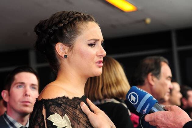 Shailene Woodley bei der Snowden Filmpremiere am 19.09.2016 in München Snowden Kino Premiere in Muenchen 2016 